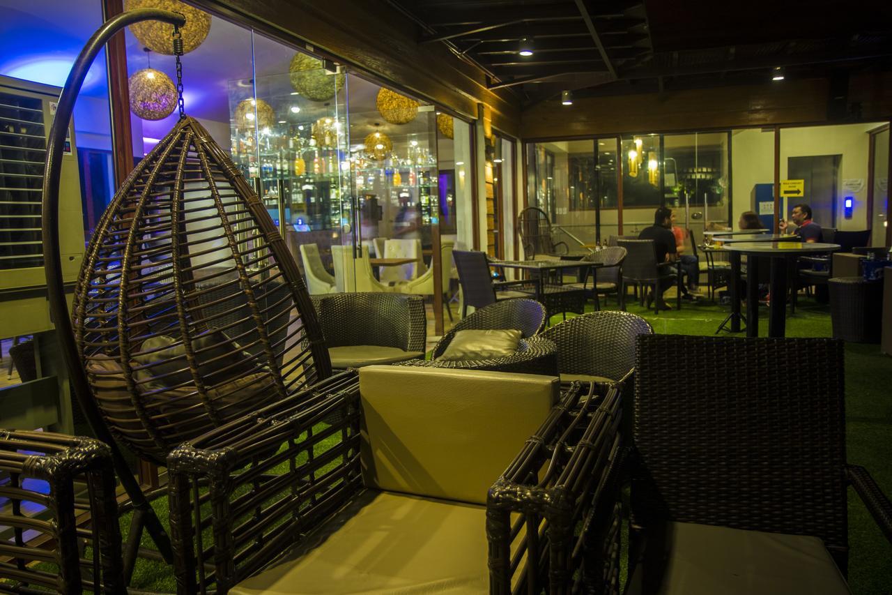 Baypark Hotel Calbayog Exterior foto